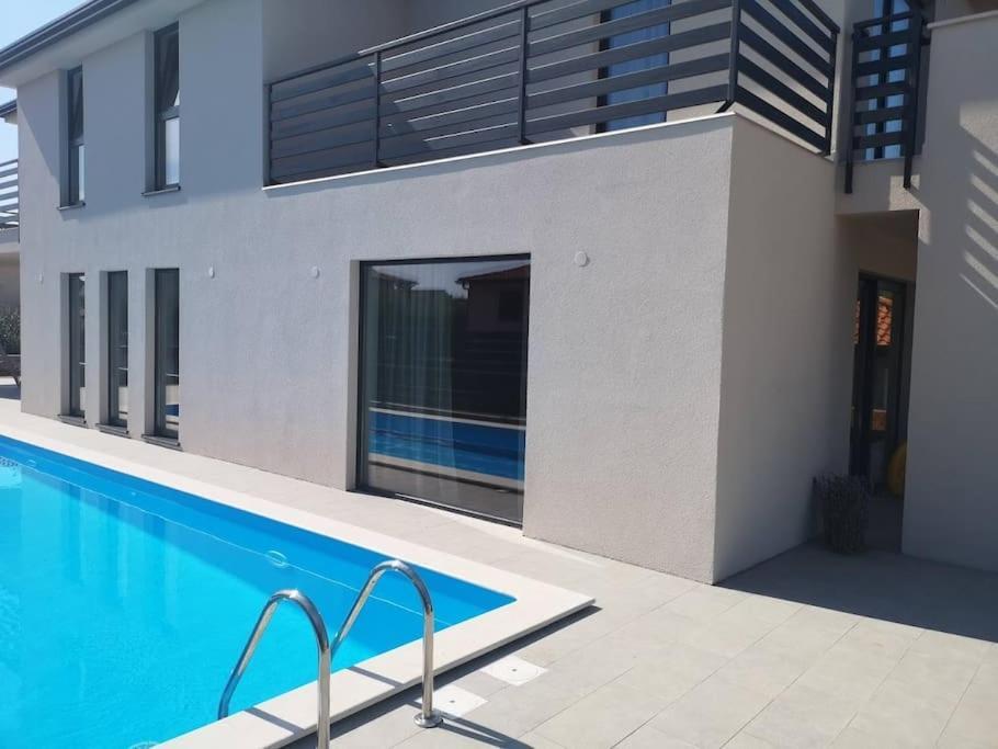 Marcante - Designer, Romantic Pool View Suite Porec Bagian luar foto